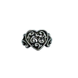 Signed Vintage Sterling Silver Swirl Filigree Heart Ring Size 4.75 Cute!